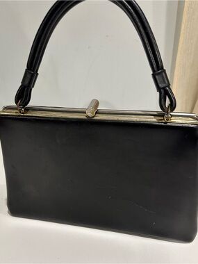 Vintage Black Structured Top-Handle Satchel - Classic Women's Bag
